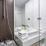 Lm10Bb- Modern Living With Large Sunny Terrace 埃斯特波纳