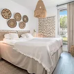 Lm10Bb- Modern Living With Large Sunny Terrace * 埃斯特波纳