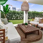Lm10Bb- Modern Living With Large Sunny Terrace * 埃斯特波纳