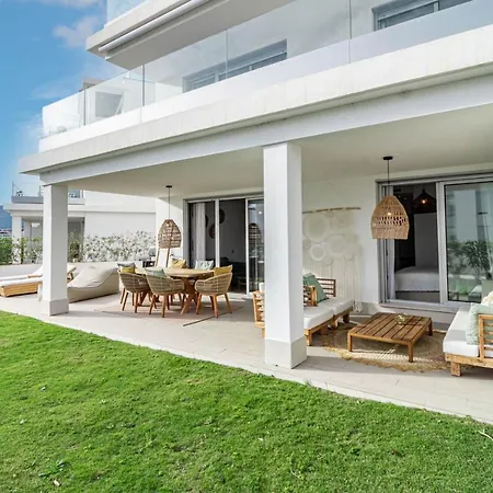 Апартаменты Lm10Bb- Modern Living With Large Sunny Terrace