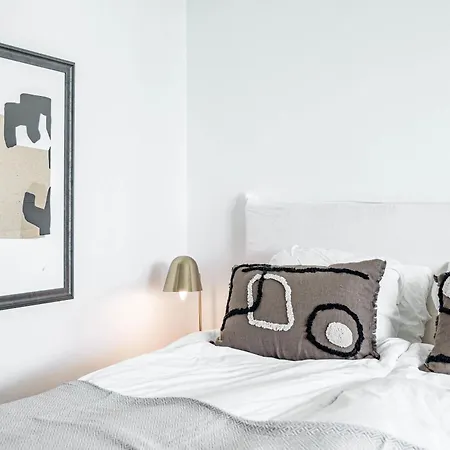 Apartamento Lm10bb- Modern Living With Large Sunny Terrace